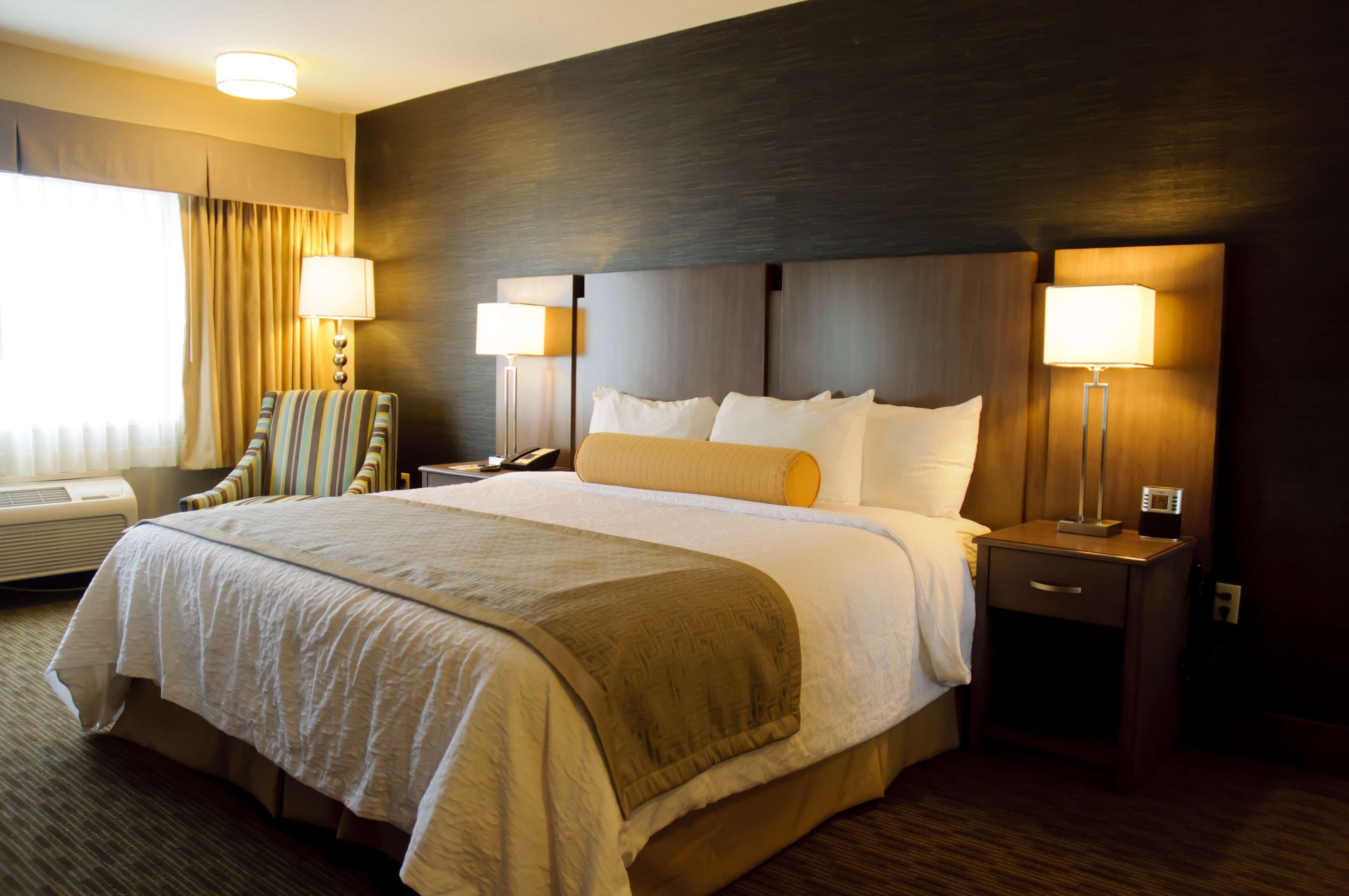 Best Western Plus Cotton Tree Inn Sandy Exterior photo